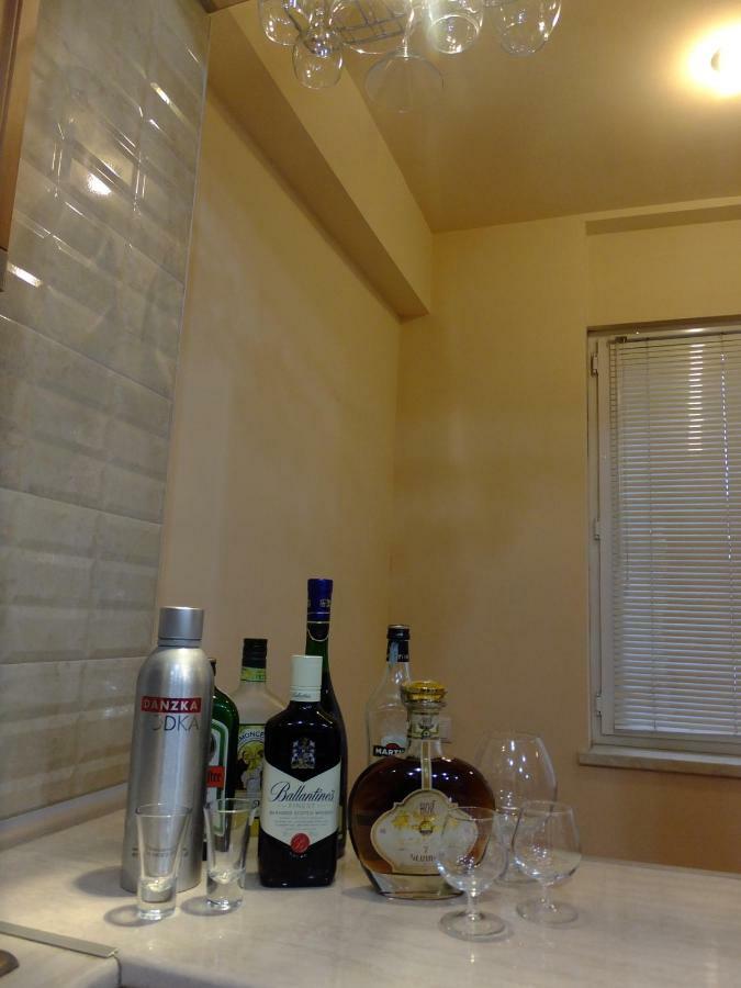Apartment In The Center Of Yerevan By The Republic Square 外观 照片